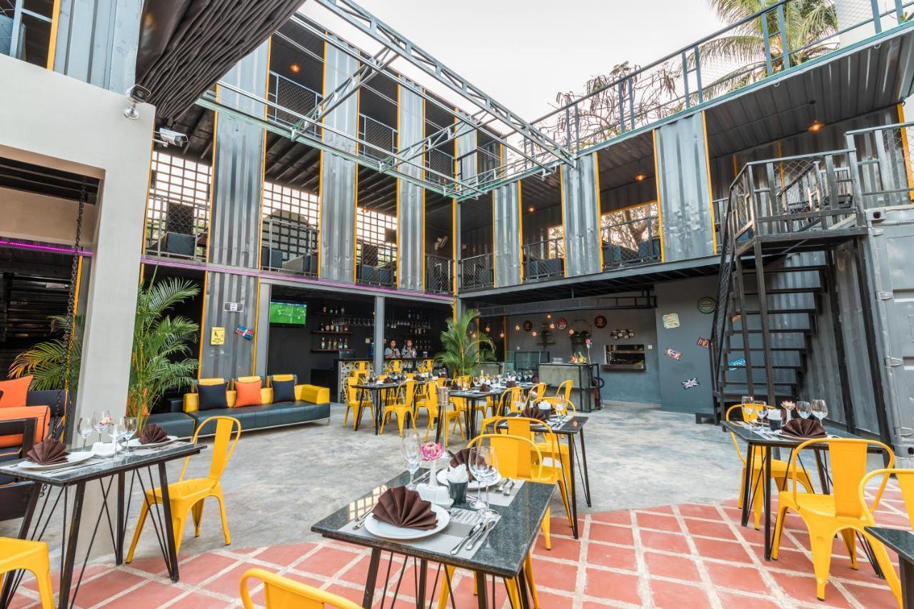 White Rabbit Hostel Siem Reap Exterior photo