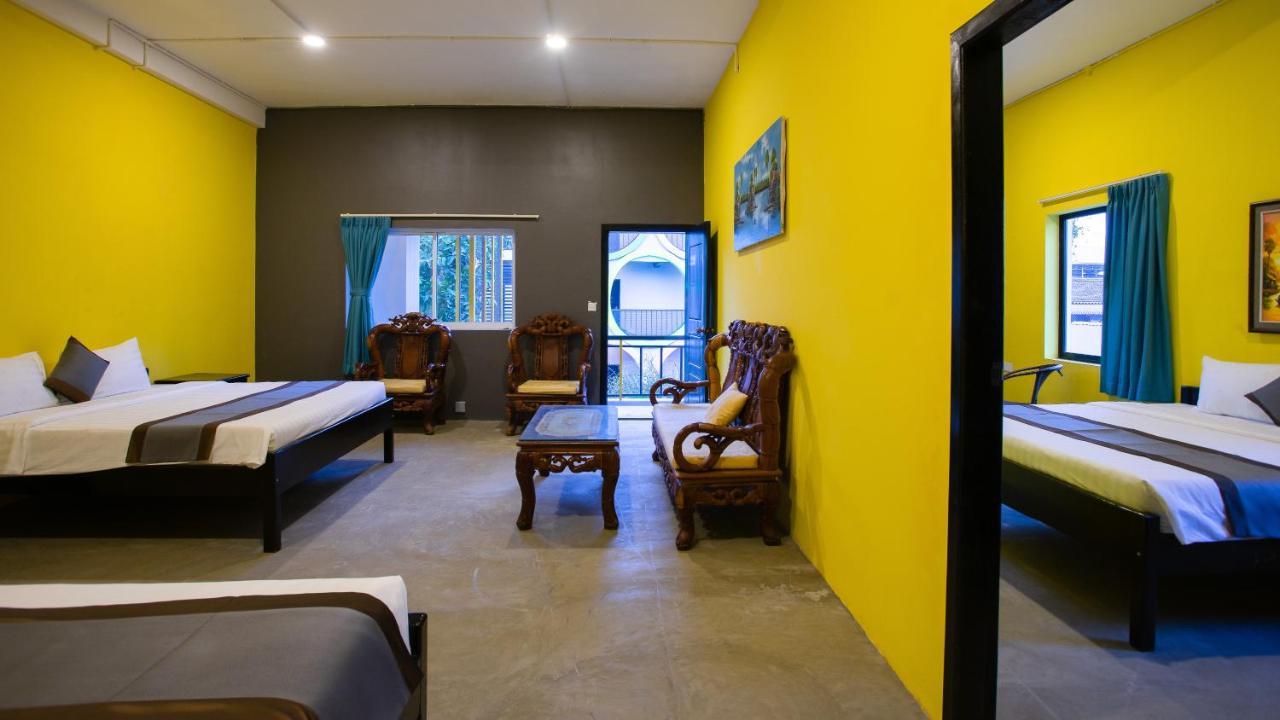White Rabbit Hostel Siem Reap Exterior photo