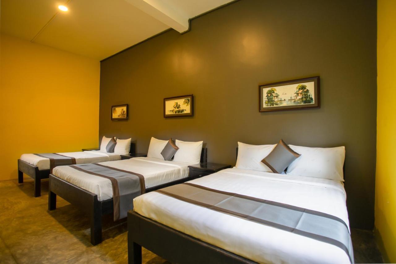 White Rabbit Hostel Siem Reap Exterior photo