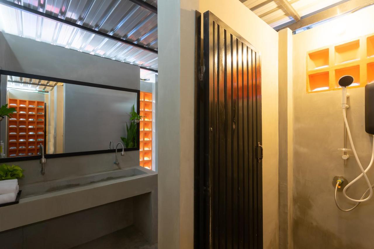 White Rabbit Hostel Siem Reap Exterior photo